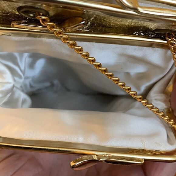 Jane Shilton genuine leather gold evening bag with three pockets & snap closure - Picture 13 of 15